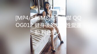 极品颜值美女模特宝宝这内衣真是性感诱人啊，浴室湿身诱惑，全程露脸无毛白虎逼特写展示